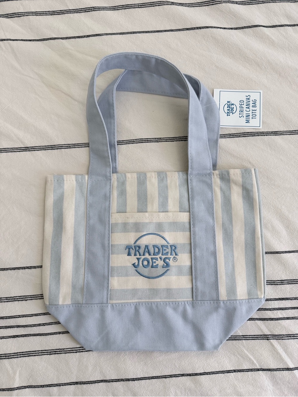 NWT Trader Joe’s Striped Mini Canvas Tote bag blue - Picture 3 of 3